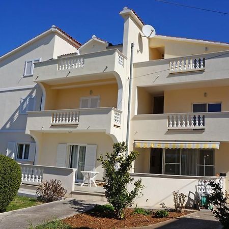 Apartments Sandra Sukošan Extérieur photo