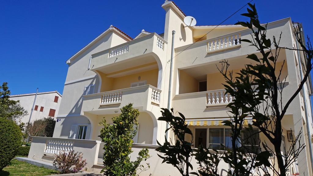 Apartments Sandra Sukošan Extérieur photo