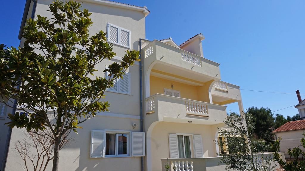 Apartments Sandra Sukošan Extérieur photo