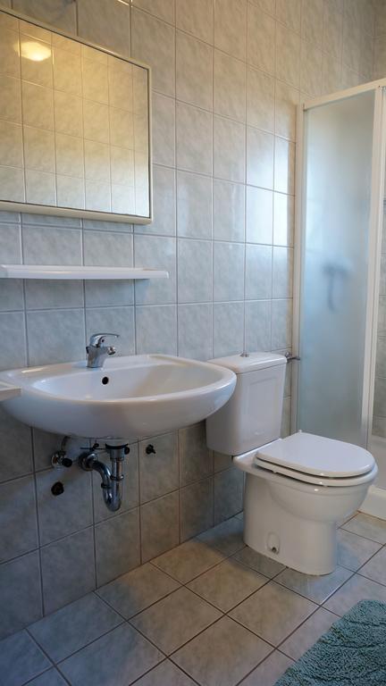 Apartments Sandra Sukošan Chambre photo