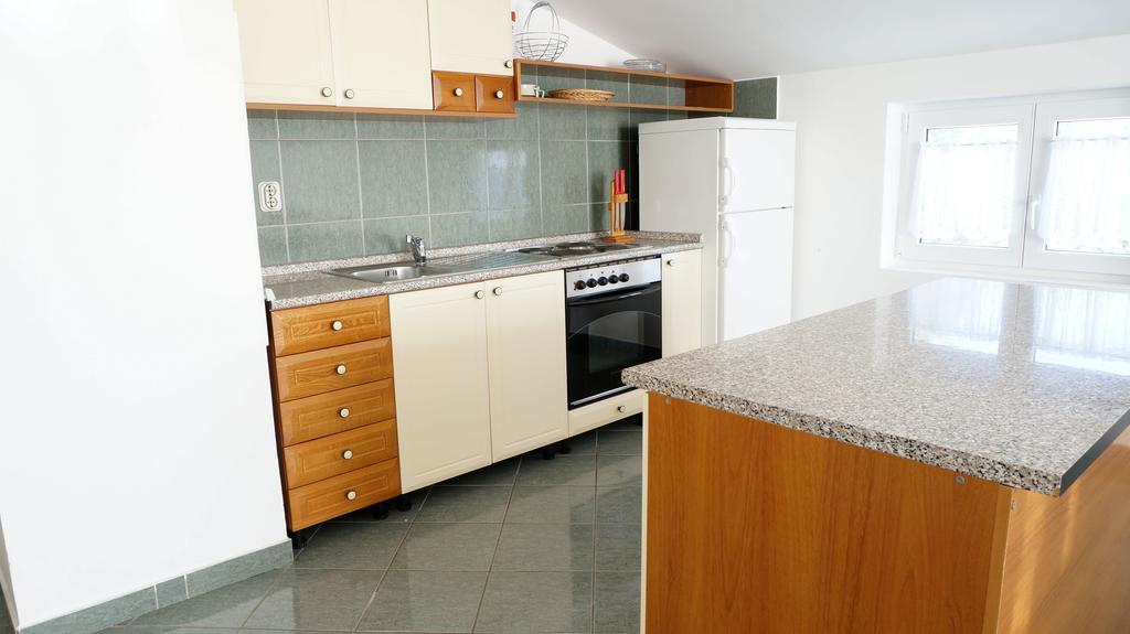 Apartments Sandra Sukošan Chambre photo